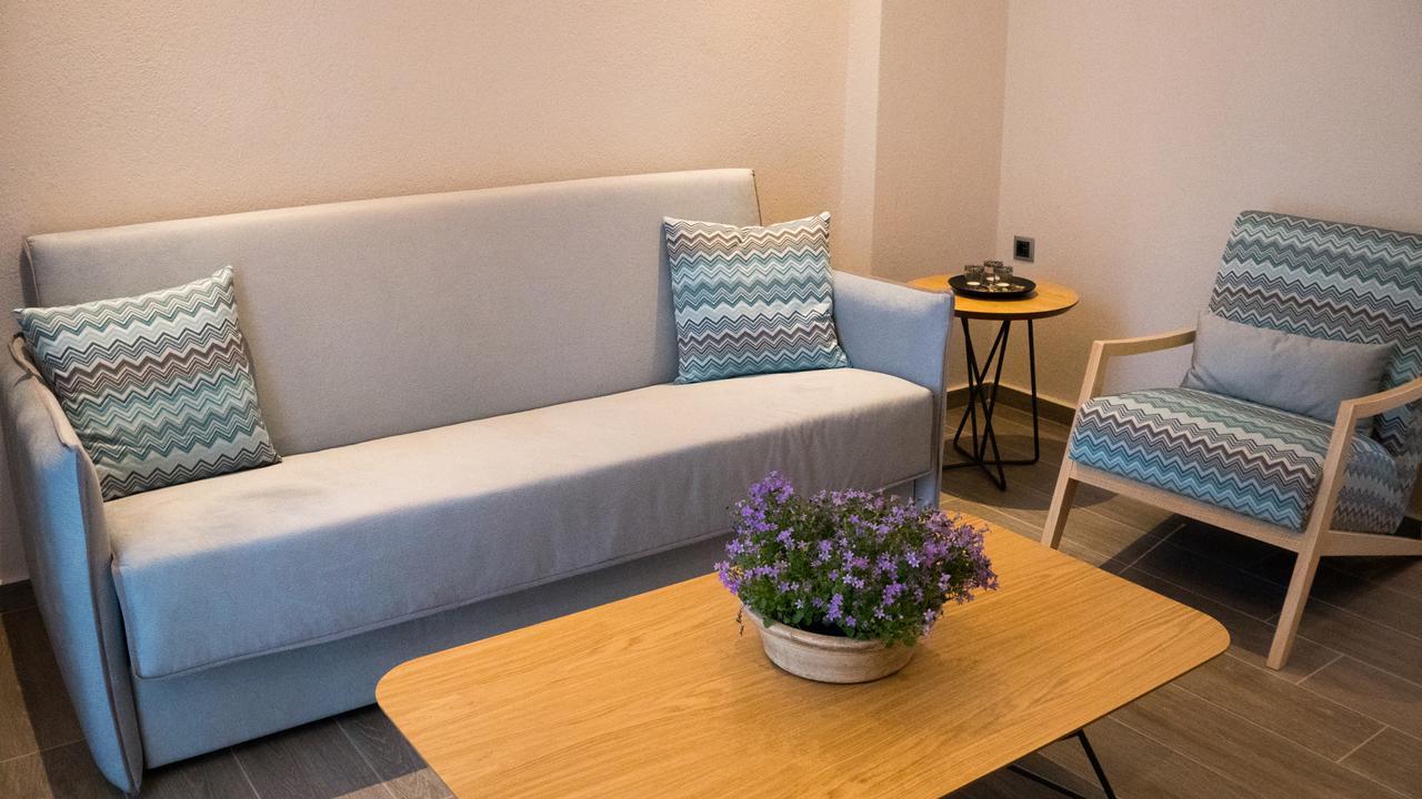 Costa Domus Blue Luxury Apartments Nikiti  Exterior photo