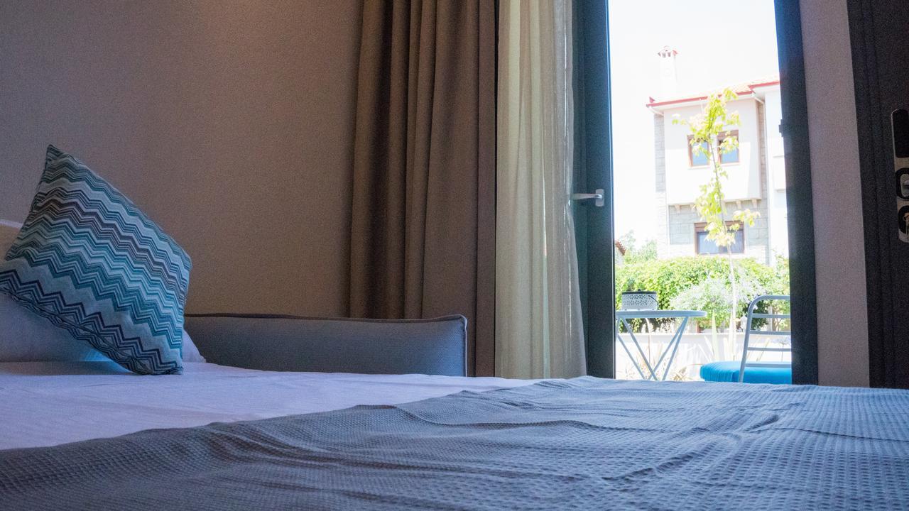 Costa Domus Blue Luxury Apartments Nikiti  Exterior photo
